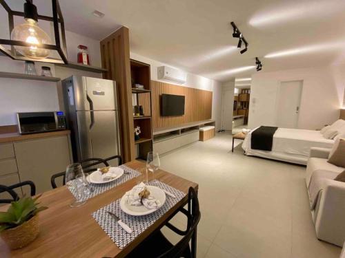 Barro Vermelho Apartamento | Red Design by Mosaico Stays