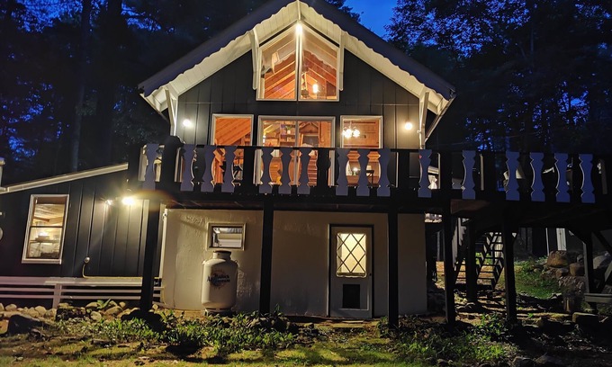 Jay Chalet De Esquí | Red Fox Chalet with access to lake, mountain trails and river
