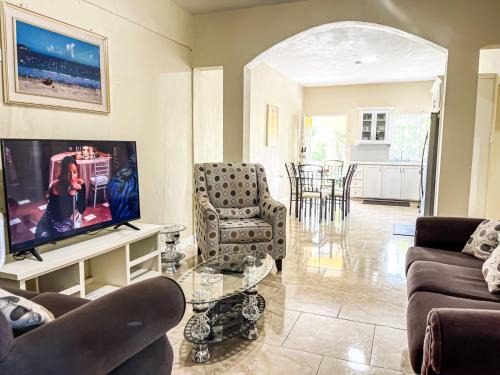Port Antonio Casa | Red Hassell Manor