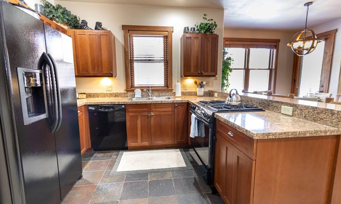 Keystone Condominio | Red Hawk Townhomes by Summit County Mountain Retreats