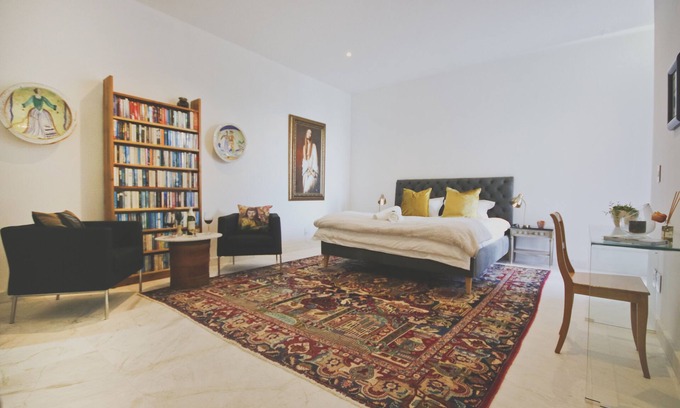 Mountainside Apartamento | Red Rock Ocean View Villa - Corporal's Room