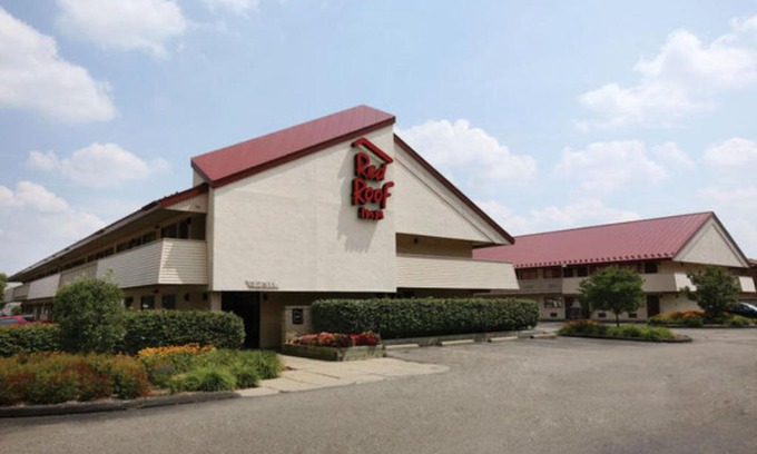 Madison Heights Hotel | Red Roof Inn Detroit - Royal Oak/Madison Heights