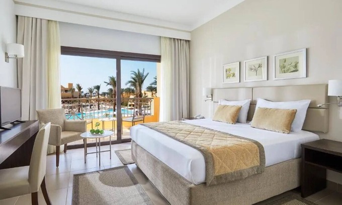 El Quseir Complejo | Red Sea Retreat | 2 Rooms, Full-service Spa, Waterpark & Family Fun by the Beach