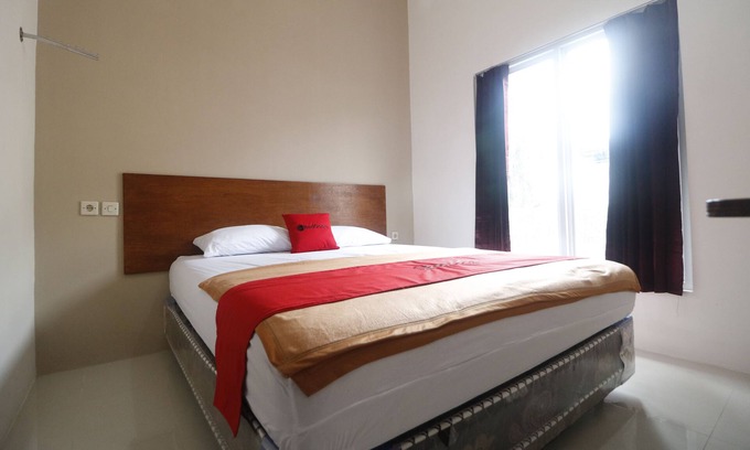 Banjarmasin Casa | Reddoorz near Jalan Ahmad Yani Banjarmasin