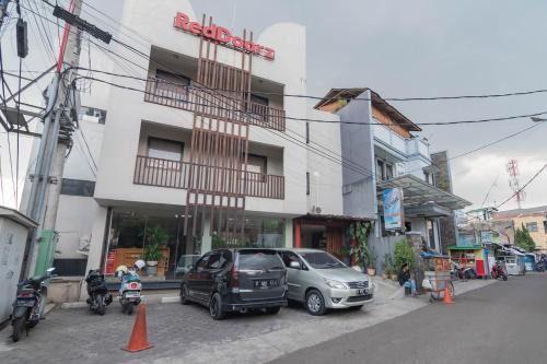 Astana Anyar Casa | RedDoorz Plus near Asia Afrika 3