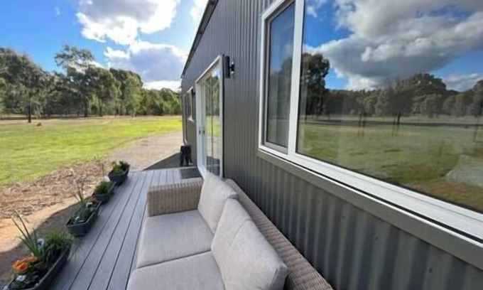 Lake Fyans Casa | RedmanView Luxury Lakeside Cabin