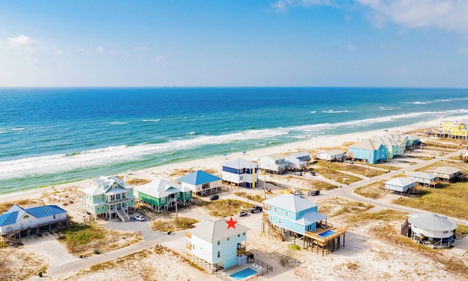 Southpointe Casa | Reduced Rate! Maison by the Sea - Private Pool, Pet-Friendly
