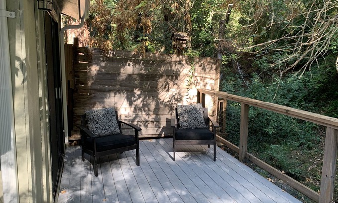 Lagunitas Cabaña | Redwood Cottage near Point Reyes + hiking 2br/1b