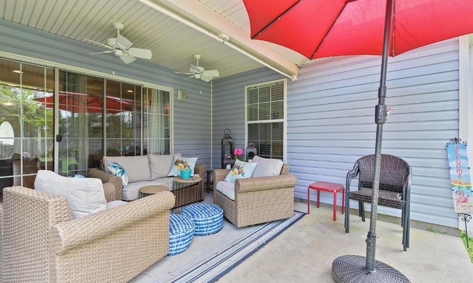 Long Beach Casa | Reel Paradise 3 Bedrooms