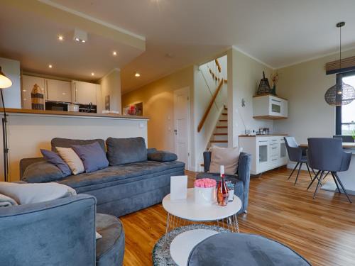 Kreptitz Casa | Reetland am Meer - Premium Reetdachvilla mit 3 Schlafzimmern, Sauna, Kamin und Massagesessel F05