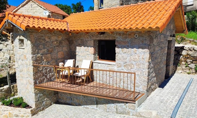 Melgaco Cabaña | Refúgio da Rossaura | Assureira |Castro Laboreiro | Parque Nacional Peneda Gerês
