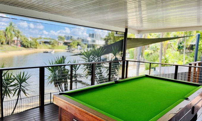 Broadbeach Waters Apartamento | Pool Table Heated Pool Private Beach