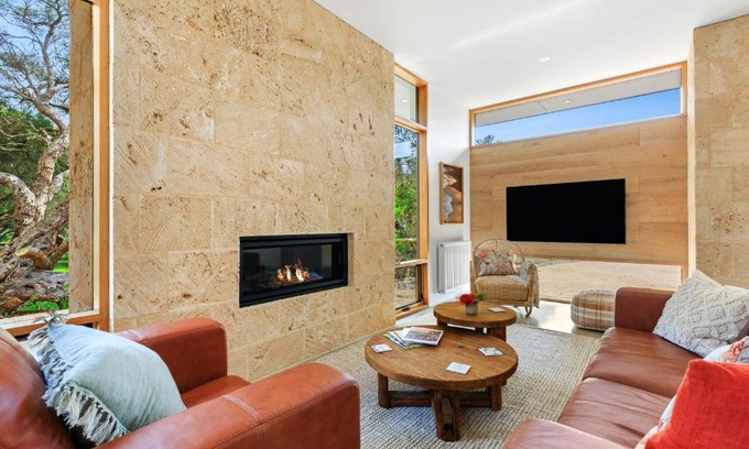 Point Lonsdale Casa | REFRESH at Lonnie