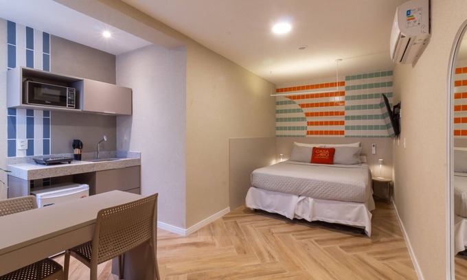 Copacabana Apartamento | Refugio a pocos pasos de la playa de Copacabana | Q15