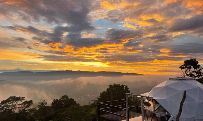 Tena Otro | Refugio Mirador del Ocaso