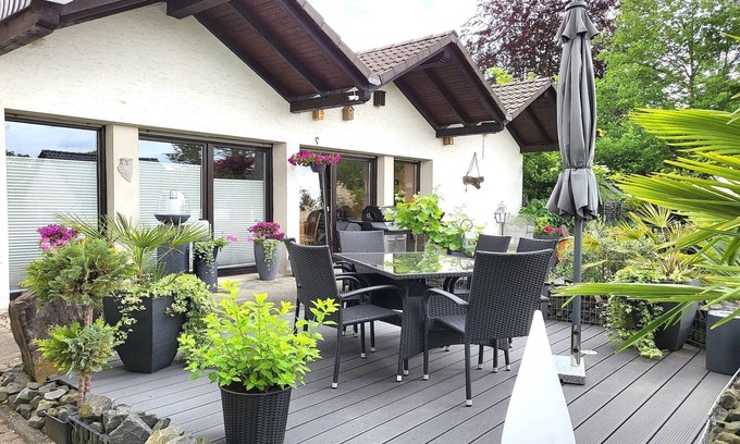 Pracht Apartamento | Apartamento regio en Pracht con jardín y parrilla
