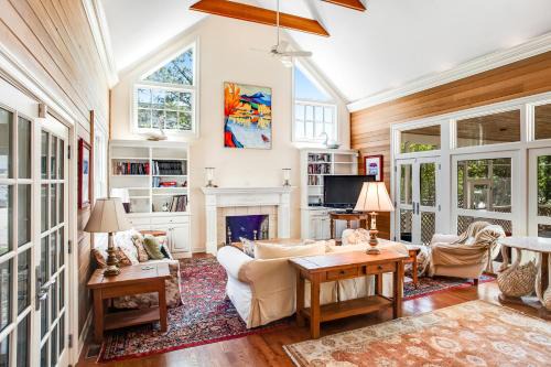 North Shores Casa | Rehoboth Beach - 6 Holly Road