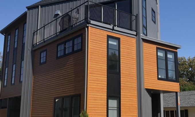 Dodds Addition Casa | Rehoboth Beach Modern New Build with Elevator
