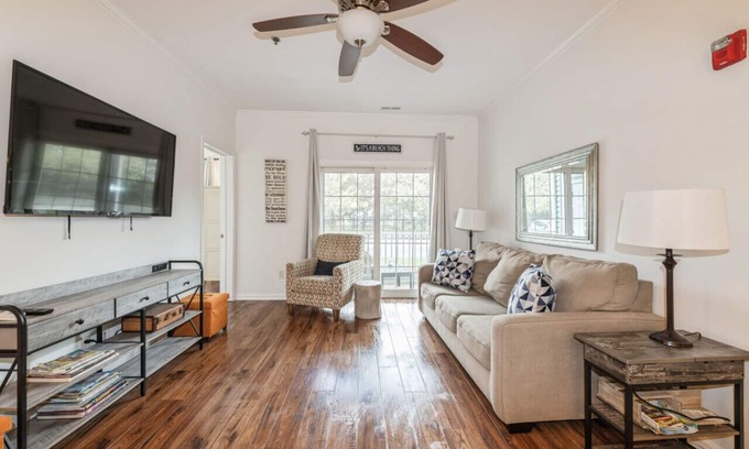 Rehoboth Beach Condominio | Rehoboth/Lewes Condo | Near Outlets & Beaches