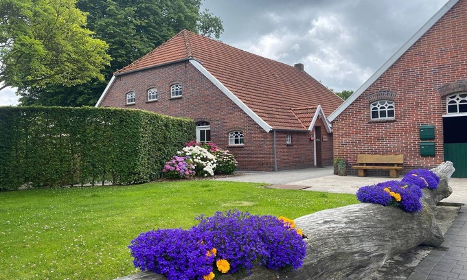 Strackholt Apartamento | Reihenhaus en Strackholt con piscina beheiztem