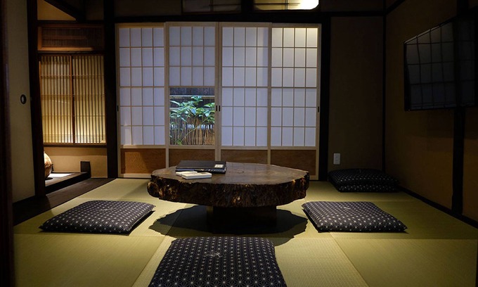 Gion Casa | Reika Shimizu Gojo | Gion | Una casa de Kyoto-machi con más de 100 años de historia.Hasta 8 personas pueden quedarse