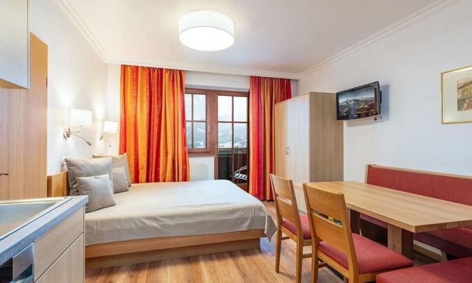 Mitterberg Apartamento | Reisslerhof Apartment 33 - Reisslerhof Apartment by myNests