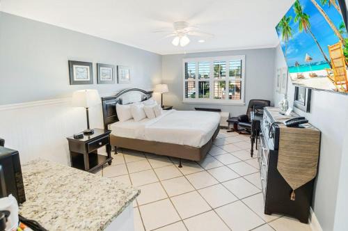 Litchfield by the Sea Apartamento | Rejuvinating 2nd flr Resort View King Room