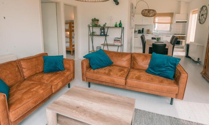 Warmenhuizen Complejo | Rekerlanden 275