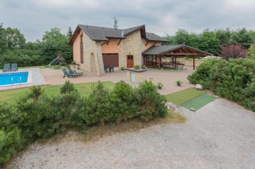 Horni Brusnice Casa | Rekreační dům s bazénem Horní Brusnice 301
