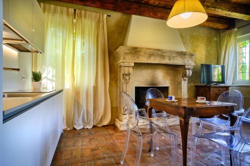Sona Casa | Relais Corte Guastalla Apartments