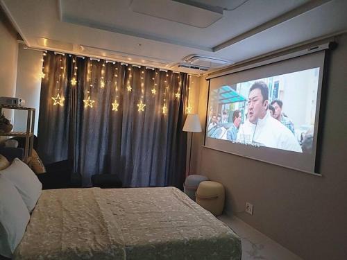 Namyangju Apartamento | Relax-편안한영화관,130인치대형스크린,넷플,디즈니플러스,넓은객실,장기숙박추천