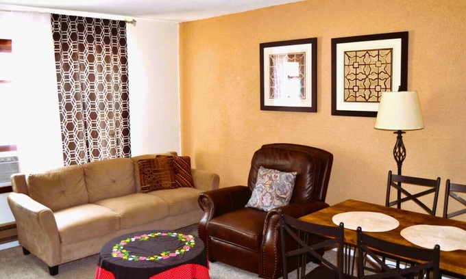 Grand Forks Apartamento | Perfect Place por VRBO