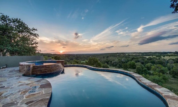 Spring Branch Casa | Relajarse y disfrutar de las vistas del país de la colina por encima del río Guadalupe