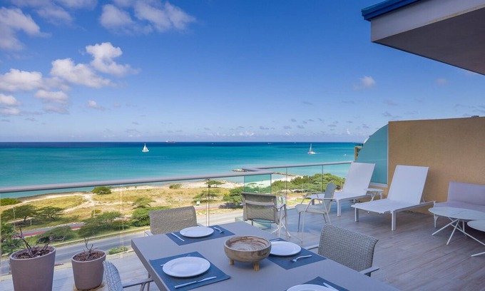 Palm Beach Condominio | Relax and let your soul fly with THE OCEAN VIEW