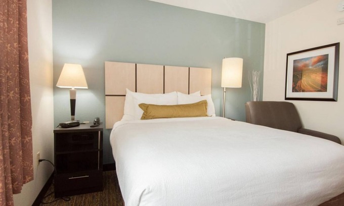 Anaheim Resort Complejo | Relax and Unwind! 4 Comfortable Units, Kitchenette, Pets Allowed