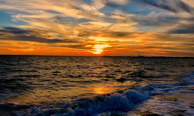North Truro Cabaña | Relax and Unwind at your Private Waterfront Beach Bungalow