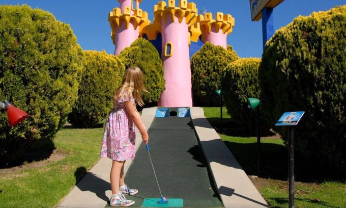 Santa Maria Casa | Relax and Unwind! Family-friendly Unit! Minutes Away to Rancho Bowl and Boomers!