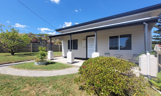 Toora Casa | Relax and unwind in Toora.