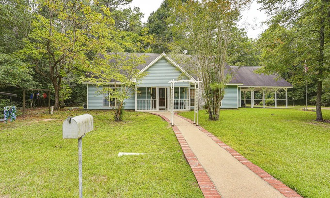 Hillister Casa | Relax By the Lake: Quiet East Texas Retreat