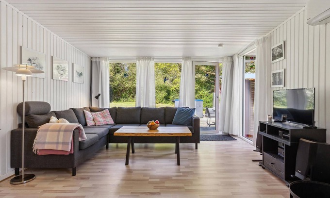 Togeholt Casa | Relax by the sea and enjoy your holiday in an inviting holiday home.