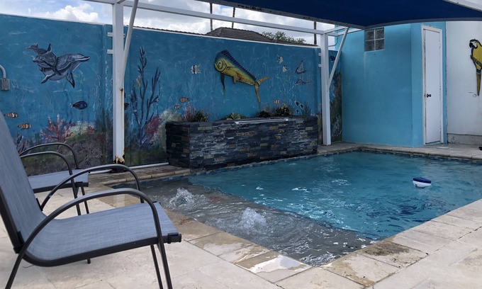 Mission Casa | Relax & Enjoy in Our Spacious Country Club Estate