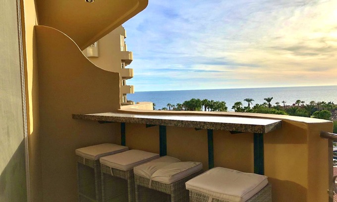 Puerto Penasco Condominio | Relájese en condominio de 2 camas / 2 baños; Lujoso patio con vista al lujoso resort y al océano