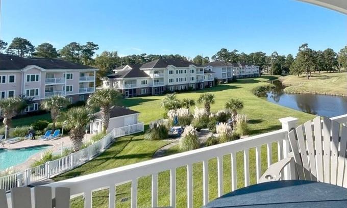Central Myrtle Beach Condominio | Relax in Style – Spacious 2BR Myrtle Beach Condo Near Everything