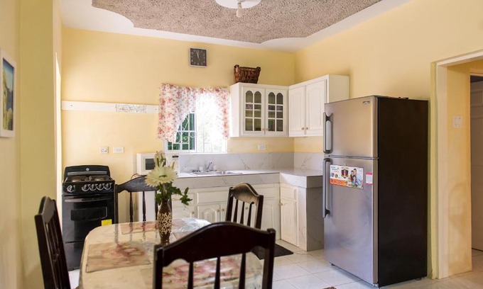 Montego Bay Casa | Relax in Sunny Montego Bay, Jamaica