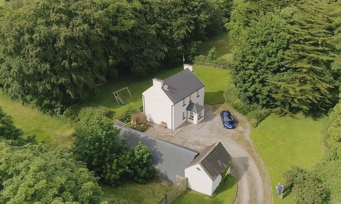 Broadford Otro | Relájese en granja tradicional casa perfecta para hacer turismo por Sur y Oeste de Irlanda.
