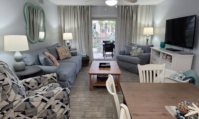 Miramar Beach Condominio | RELAJARSE Y REFRESCARSE en Maravilla # 1203, 3Bdrm 2Bath BEACH SERV para 4 RECIENTEMENTE REMODELADOS
