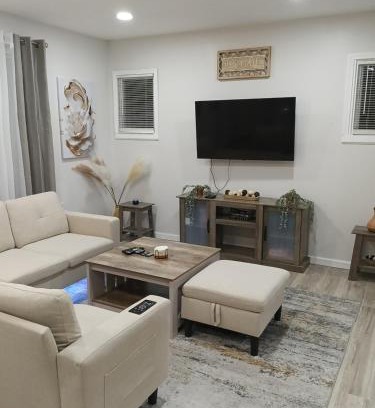Detroit Apartamento | Relax & Stay Awhile