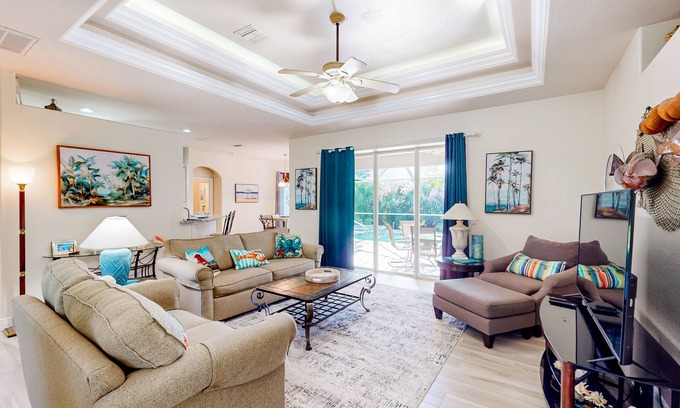 North Port Casa | Dog-friendly house with heated pool, pool spa, central AC, washer/dryer, & lanai