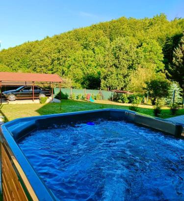 Paradsasvar Apartamento | Relax Wellness Apartman