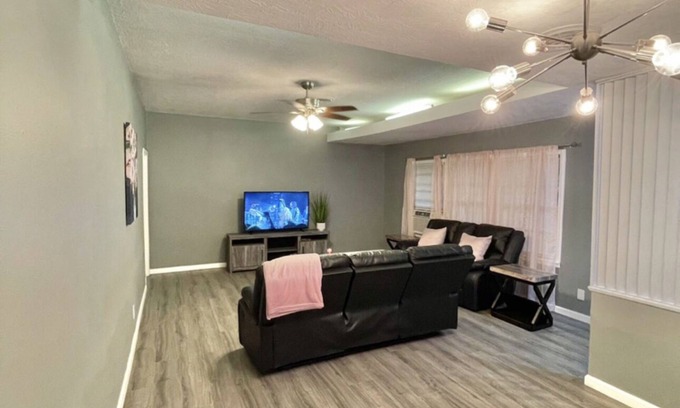 Orange Casa | Relax with your family in this newly renovated home away from home.